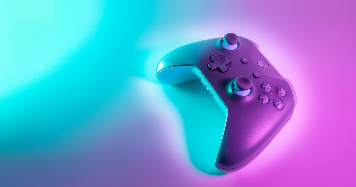 プロゲーマーが使用する高スペックゲーミングPCによる快適なゲーム配信環境のイメージ画像